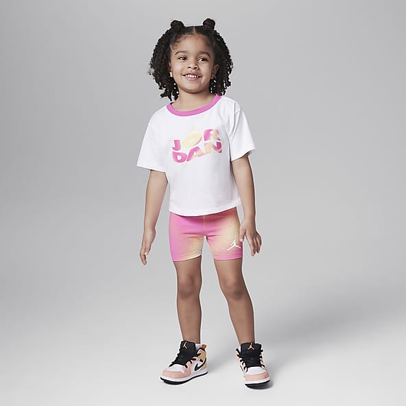 Filles Jordan Vetements. Nike BE